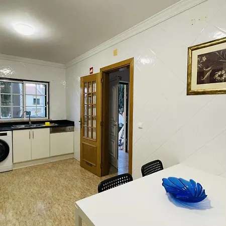 בית נופש Mosqueira By Check-in Portugal אלבופיירה